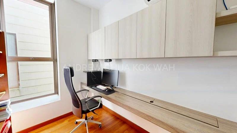 5 Bed Cluster House (Landed) for Sale in  Lornie 18 - Image 5
